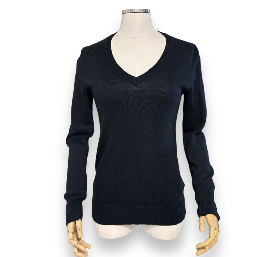 GAP Luxe Black V-Neck Angora Blend Sweater